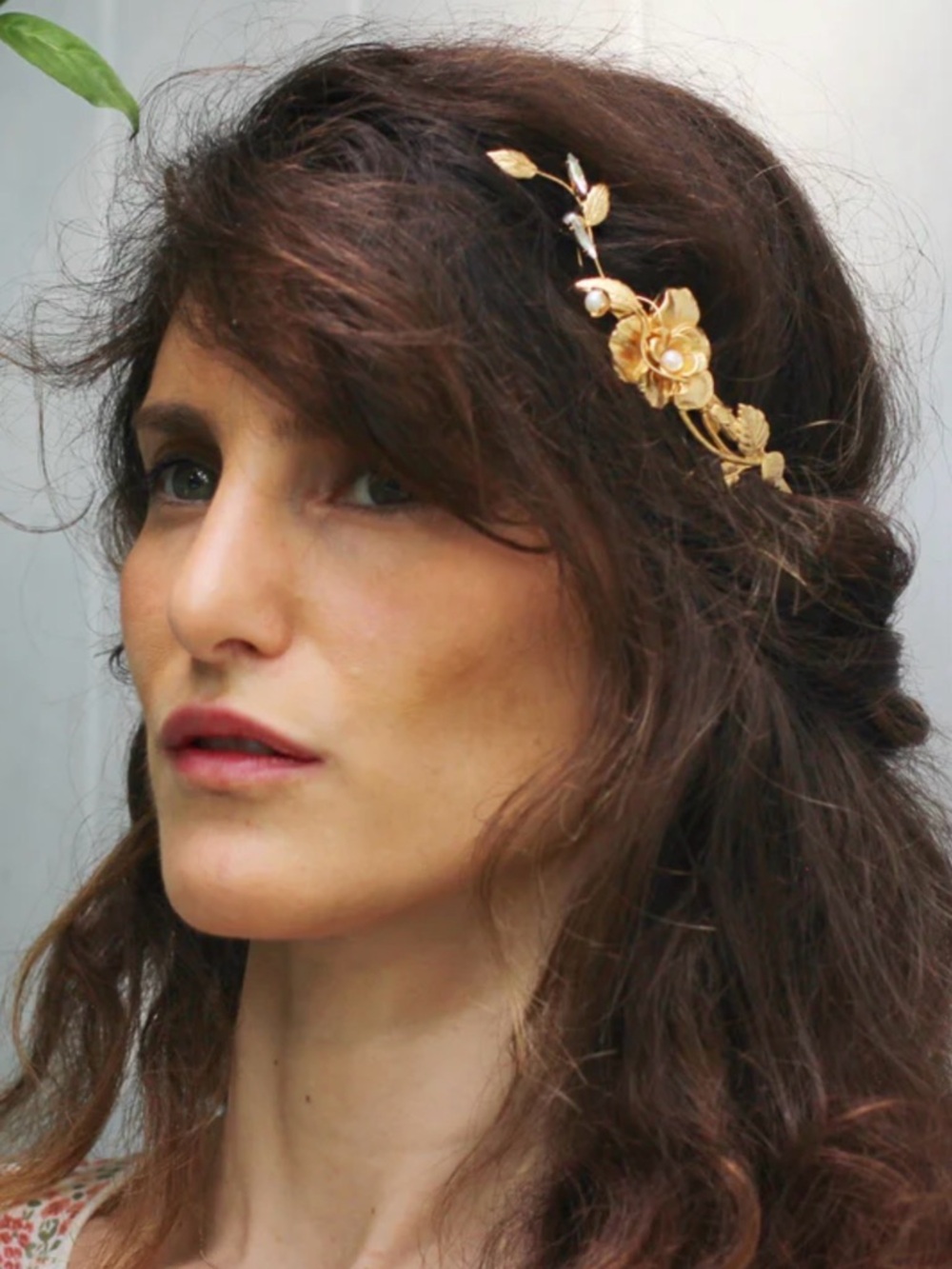 NWT/Box Feya Floral Goddess Crown-
Gold Floral Bridal Headpiece
